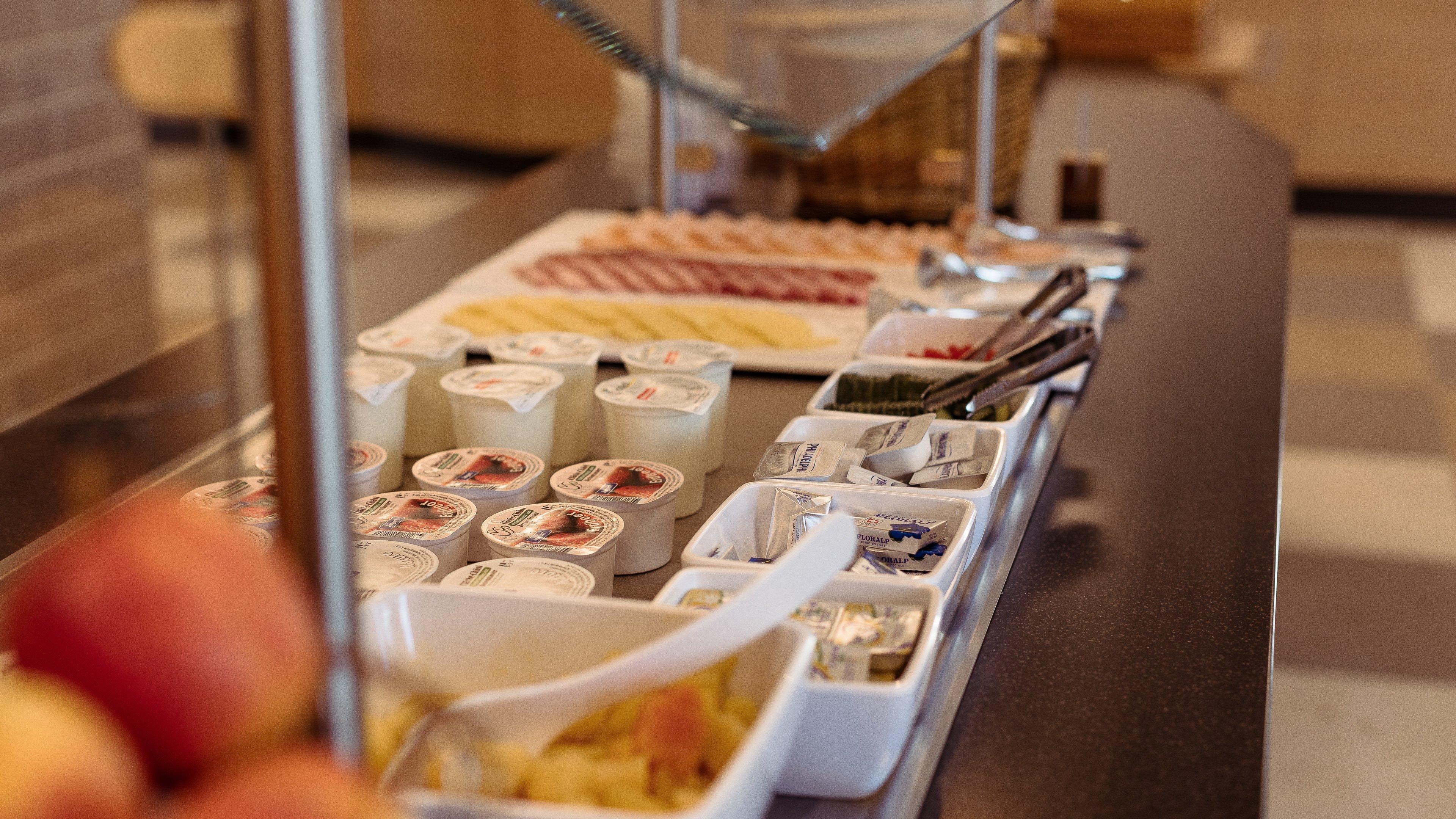 Holiday Inn Express Luzern-Neuenkirch By Ihg Rothenburg Bagian luar foto
