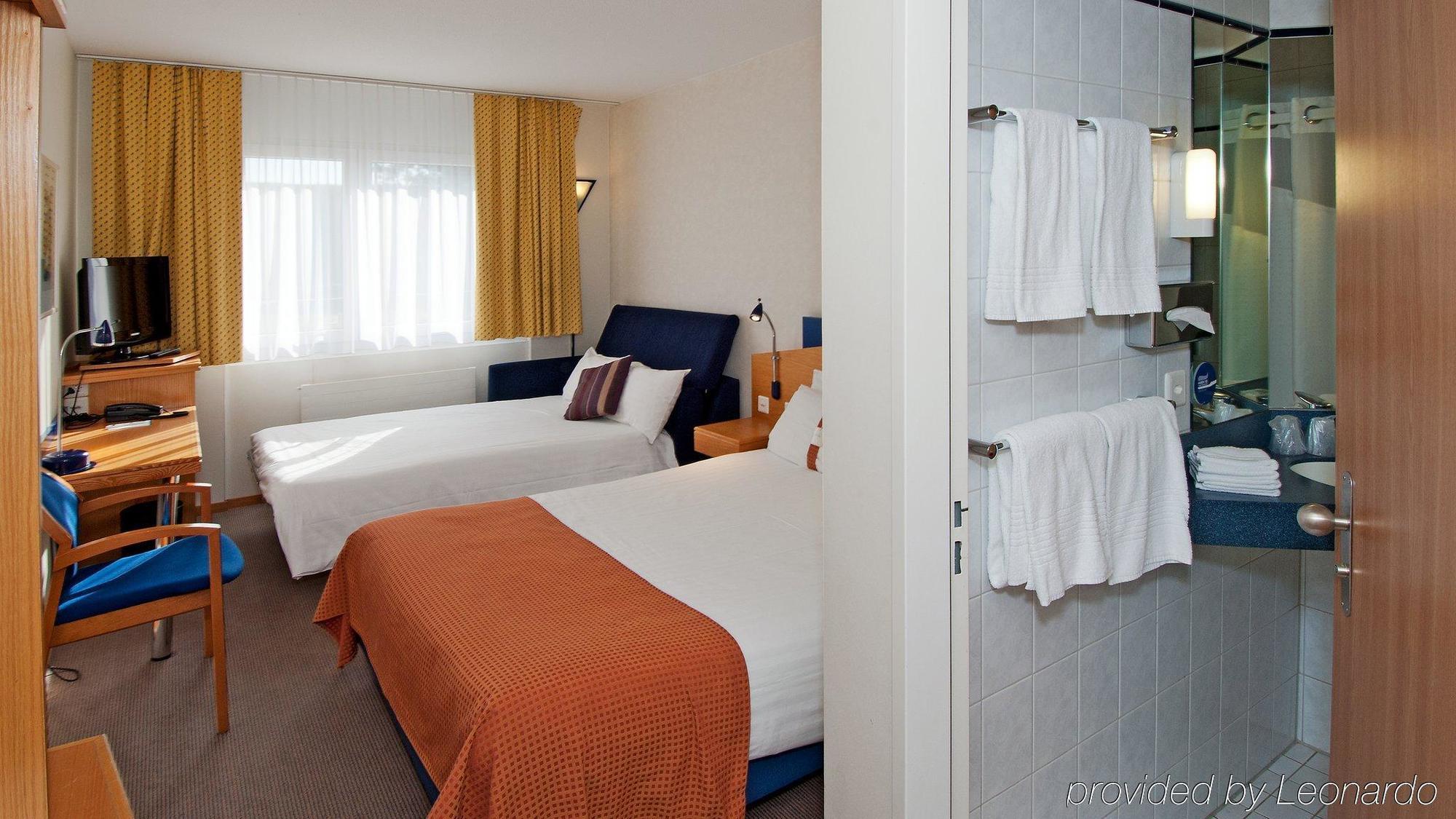 Holiday Inn Express Luzern-Neuenkirch By Ihg Rothenburg Bagian luar foto