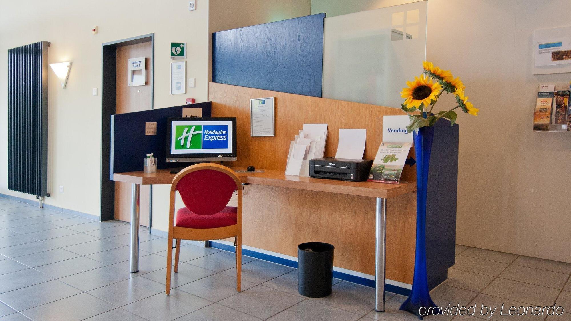 Holiday Inn Express Luzern-Neuenkirch By Ihg Rothenburg Bagian luar foto