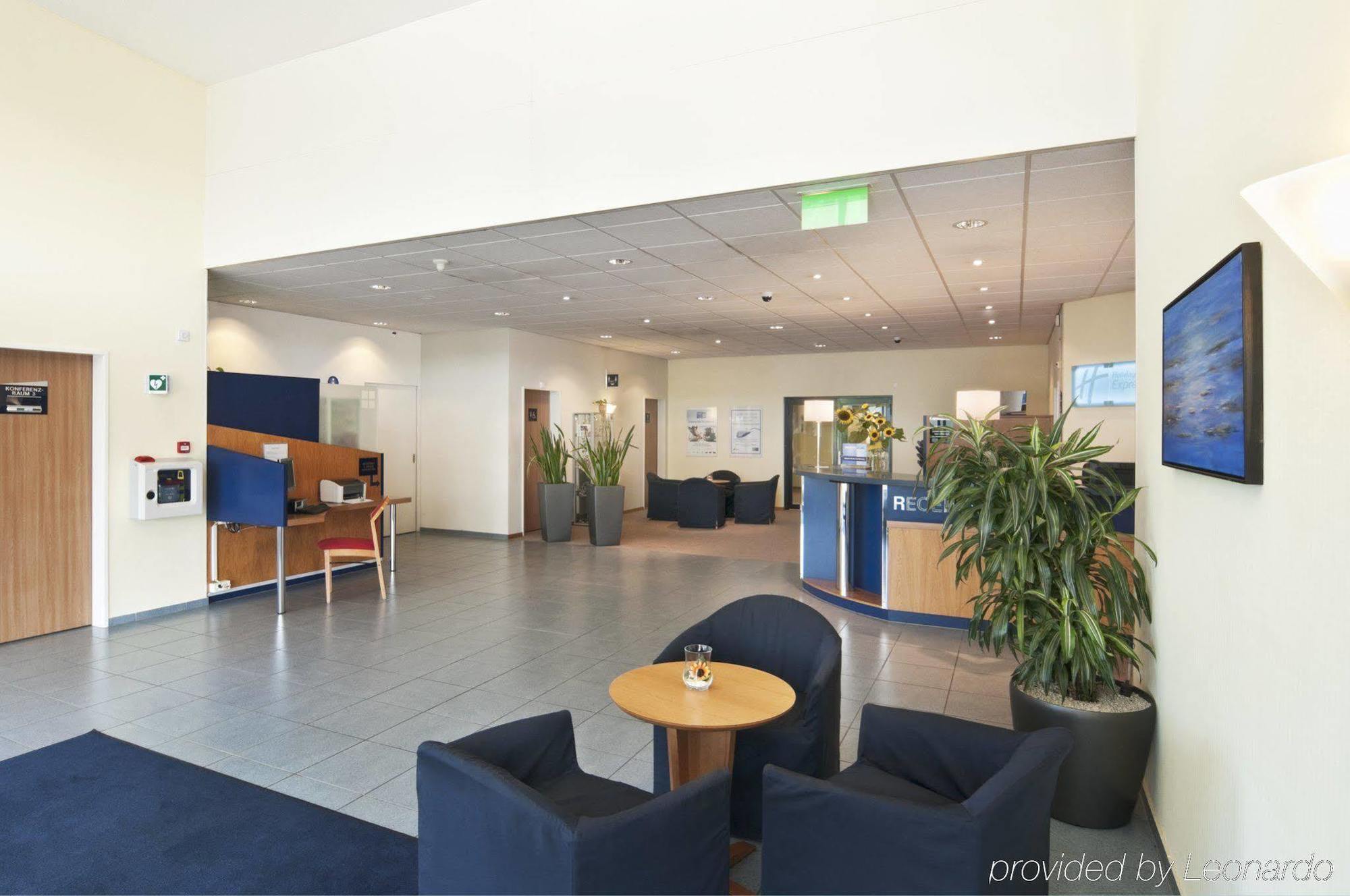 Holiday Inn Express Luzern-Neuenkirch By Ihg Rothenburg Bagian luar foto