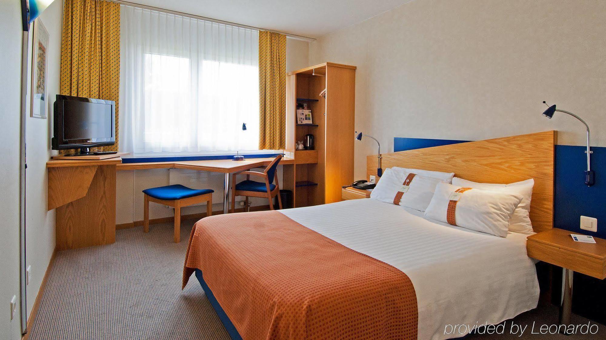 Holiday Inn Express Luzern-Neuenkirch By Ihg Rothenburg Bagian luar foto